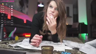 cherryflowerxxx bitch drummed with glass dick