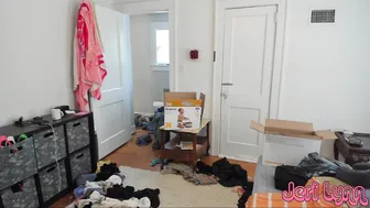 jerilynn naughty lady fucks her ass hard