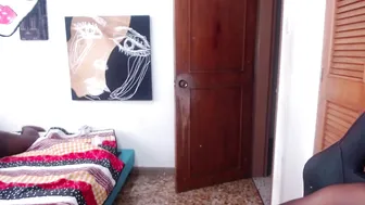 dastan_yesevii busty babe massages pussy