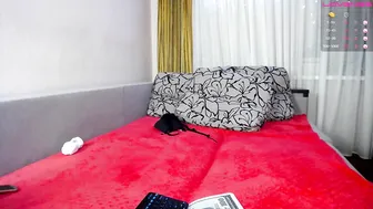 bonnieclydecom big tits and neat vagina