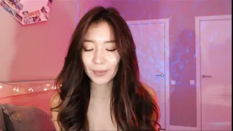 aimeclarks Extravagant brown-haired woman