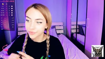 tonsykaprina sexy blondes and masturbation