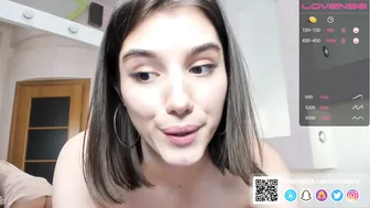 sunliquor teen slut fingers pussy