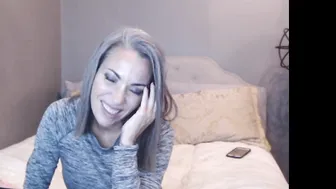 mizxtrix Busty woman