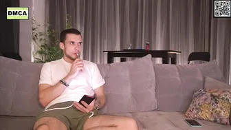 no_anna_l gorgeous teen showing off natural boobs