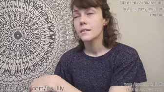 its_lily teen slut fingers pussy