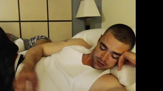 dallasbest972 lustful female passionately fucks her cunt