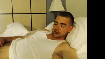 dallasbest972 lustful female passionately fucks her cunt