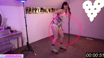 chroniclove cute  cam girl  pulls pussy