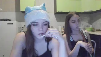 wild_light696 larynx