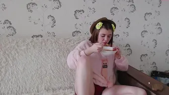 wild_light696 charming sluts get naked on camera