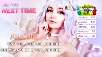 sia_siberia Cute curvy
