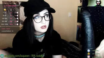 lsqueen juicy bitch caresses the clitoris