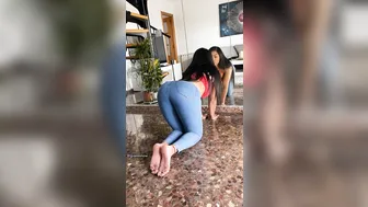 gianasnow busty kitty sucking penis