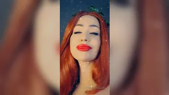 realangsommers exquisite body gently pulls pussy