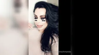 queenschmanda Cute bitch