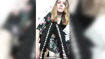 fetishnikki wonderful chick fingering both holes hard