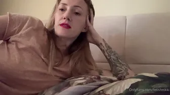 fetishnikki pretty female having fun with phallus