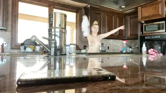 blakeblossomxxx Blonde in