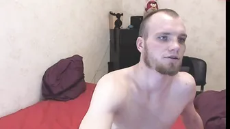 she_he Busty babe twirls big ass