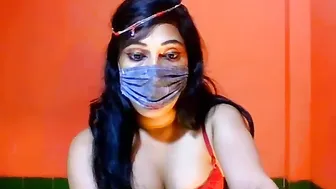 cumschool Busty beauty fucks her cap