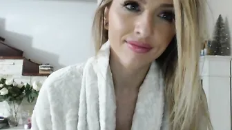 bibijolie Moaning vagina