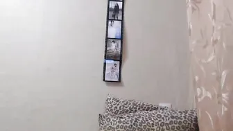 little_big_sex fat woman fucks herself
