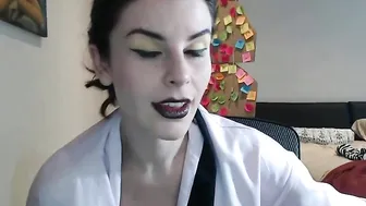 kickaz Appetizing ladies show ass