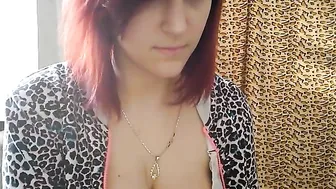 alexa_dream Blissful bitch pulls pussy