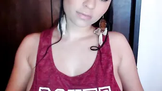 inocente_kitty Cute slut fucks pussy with dildos