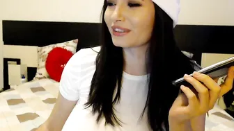 xo_morgan Big bitch sodies her huge pussy with huge dildo