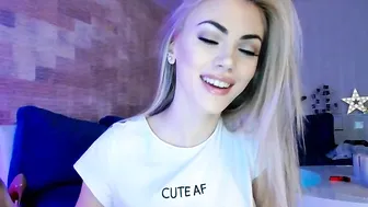 VivianisHere cum in me