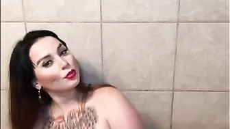 Olivia big ass bitch shows off charm