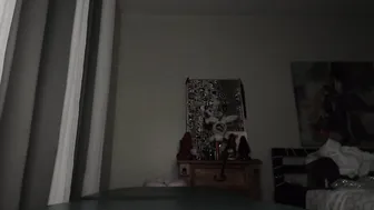 Bella dark haired chick masturbates with sex toy