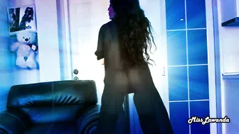 AsianNymphet handjob home