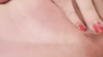 tiffanyleiddi onlyfans painted bitch gently pulls pussy