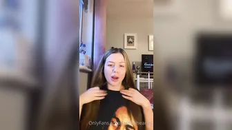 jasminheaney onlyfans sweet lady caresses rubber penis