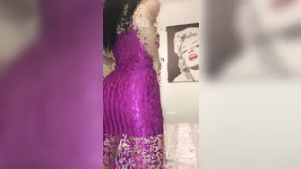 jasminheaney onlyfans takes off her panties