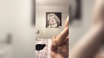 jasminheaney onlyfans buxom harlot shows underwear