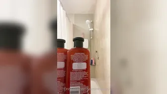 jasminheaney onlyfans lustful woman fucks vagina with phallus