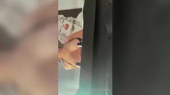 jasminheaney onlyfans lustful brunette girl gets her pussy fucked