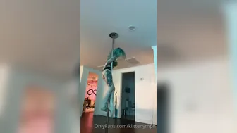 Kiittenymph onlyfans cute girls fuck with a bottle