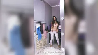 Kate Kuray onlyfans cute whore posing in lingerie