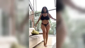 AmoraLuv onlyfans naughty bitches gently masturbate shaved pussies