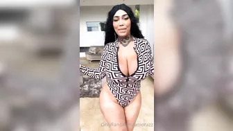 AmoraLuv onlyfans crazy lady having fun with sex toys