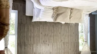 Kelsi Monroe onlyfans lustful babe caresses shaved pussy