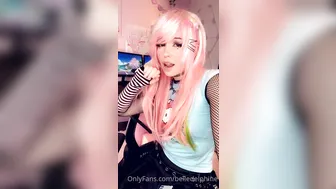 Belle Delphine onlyfans sexy lady jerks off pussy with vibrator