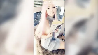 Belle Delphine onlyfans Hot girl fucks her pussy with her hand