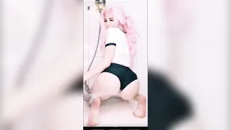 Belle Delphine onlyfans Busty brunette