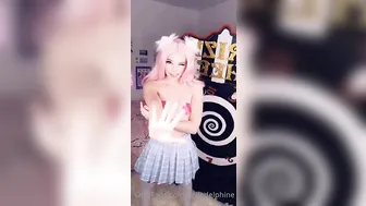 Belle Delphine onlyfans lustful skin jerks off shaved cunt